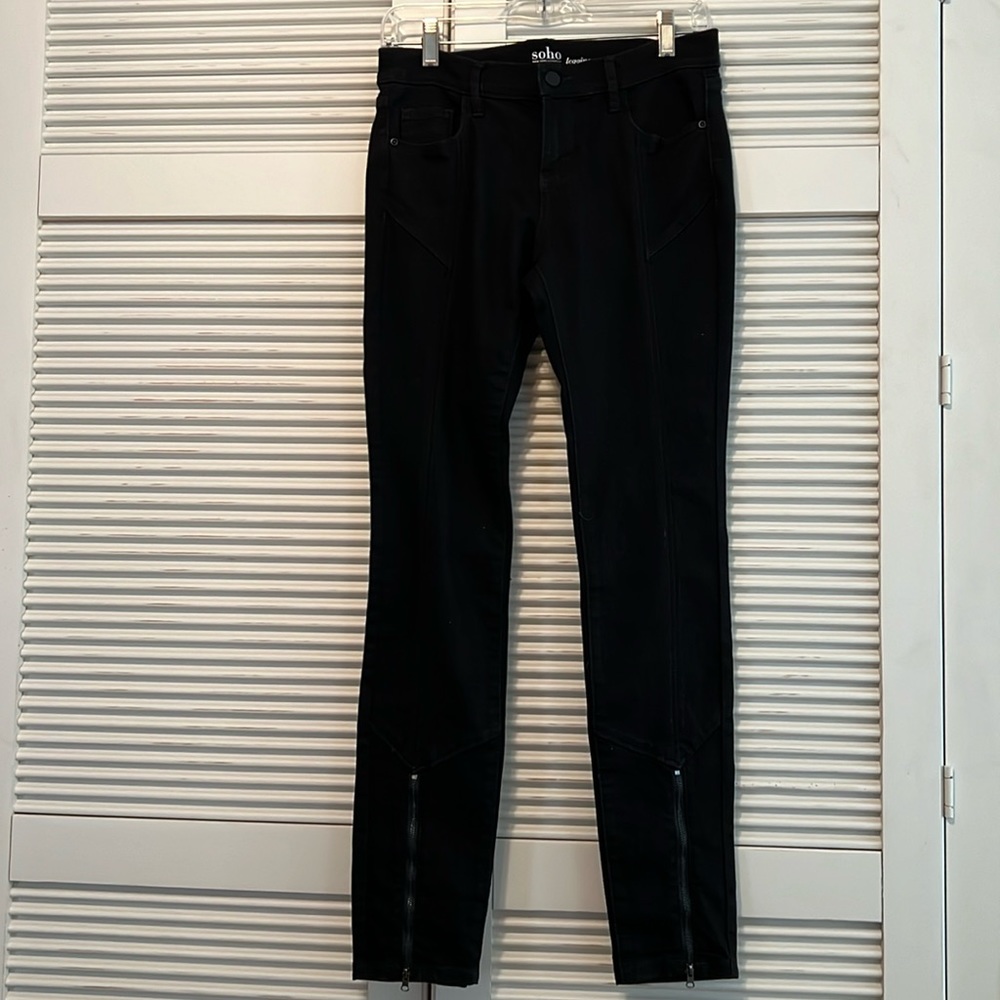 NEW YORK & COMPANY Soho Moto Jeggings Jeans